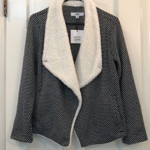 BB Dakota jacket  XS brand new sweater jacket